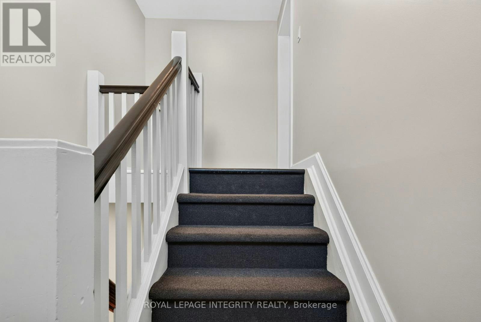 2-228 Woodroffe Avenue, Ottawa, ON, K2A 3V4 - 9