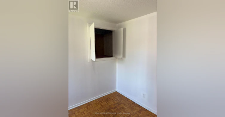 208C-2044 Arrowsmith Drive, Ottawa, ON, K1J 7V8 - 11