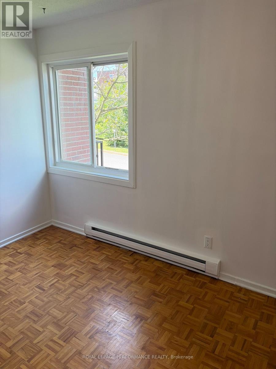 208C-2044 Arrowsmith Drive, Ottawa, ON, K1J 7V8 - 7