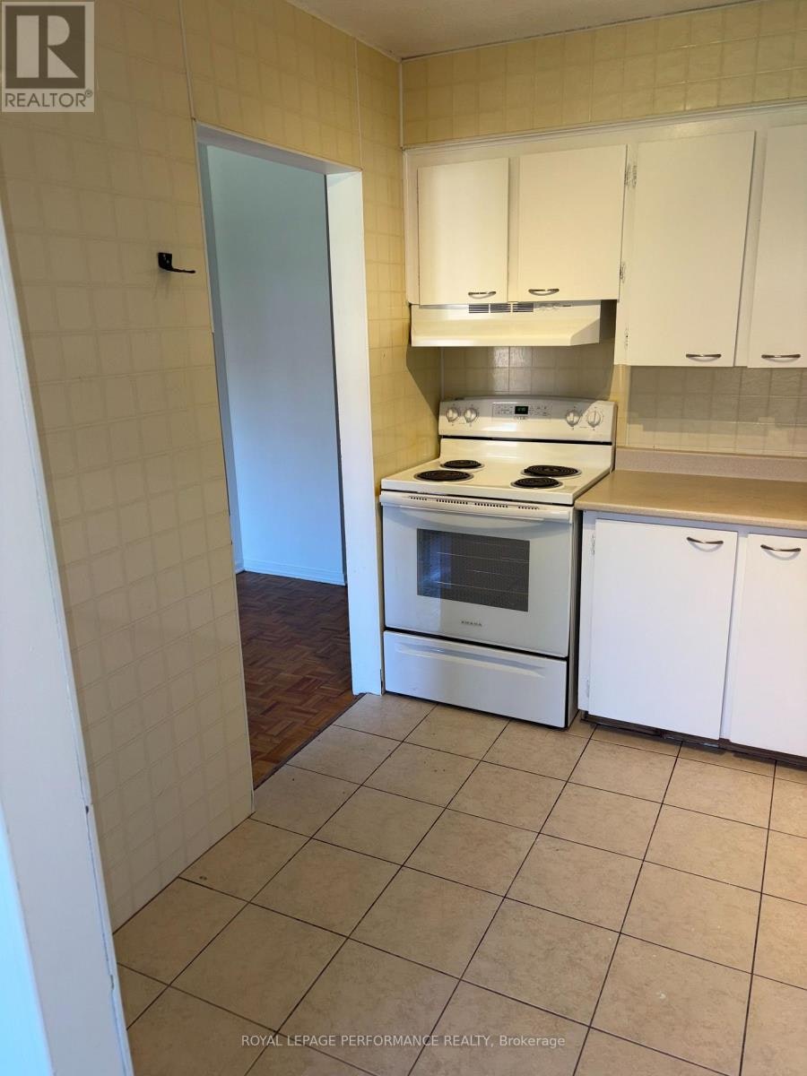 208C-2044 Arrowsmith Drive, Ottawa, ON, K1J 7V8 - 4