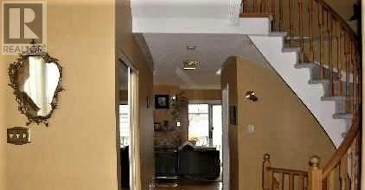 215 Shirley Drive, Richmond Hill, ON, L4S 1T4 - 4