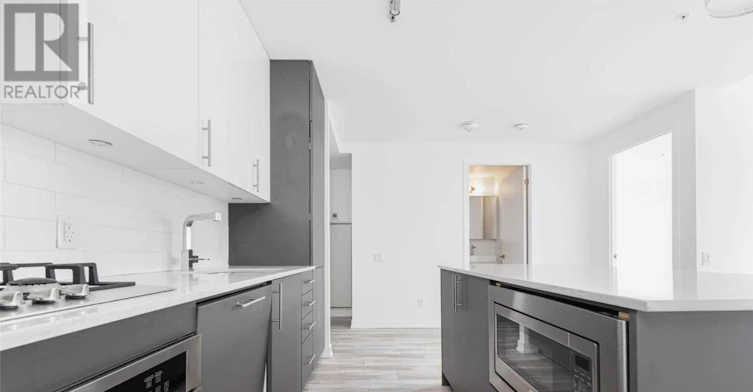 720-38 Howard Park Avenue, Toronto, ON, M6R 0A7 - 11