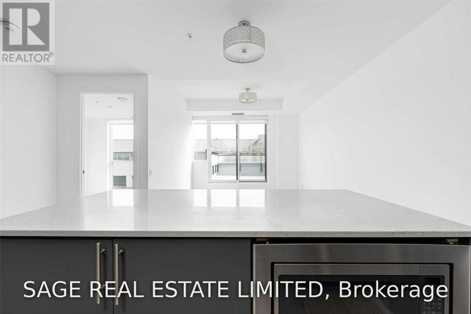 720-38 Howard Park Avenue, Toronto, ON, M6R 0A7 - 13