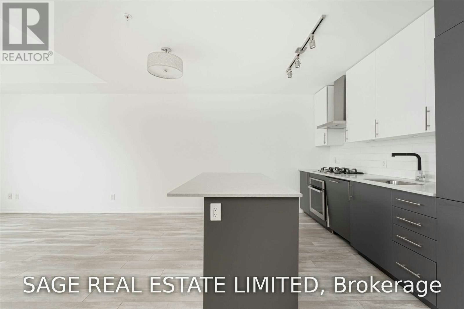 720-38 Howard Park Avenue, Toronto, ON, M6R 0A7 - 5