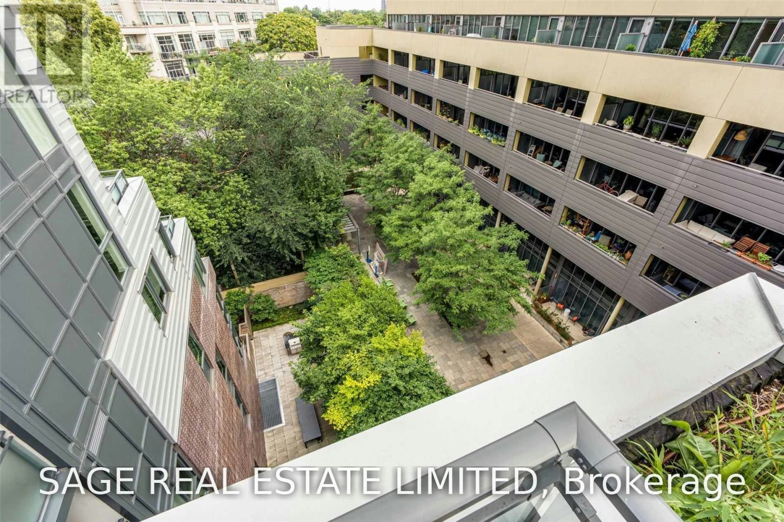 720-38 Howard Park Avenue, Toronto, ON, M6R 0A7 - 32