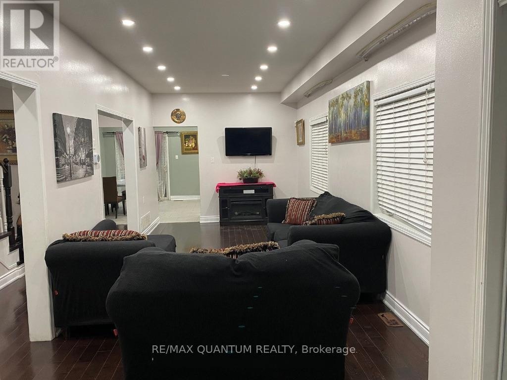 13 Portrush Trail, Brampton, ON, L6X 0R4 - 4