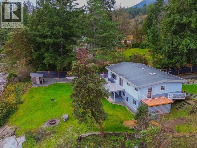 2440 Jenkinson Road, Powell River, BC, V8A 0N2