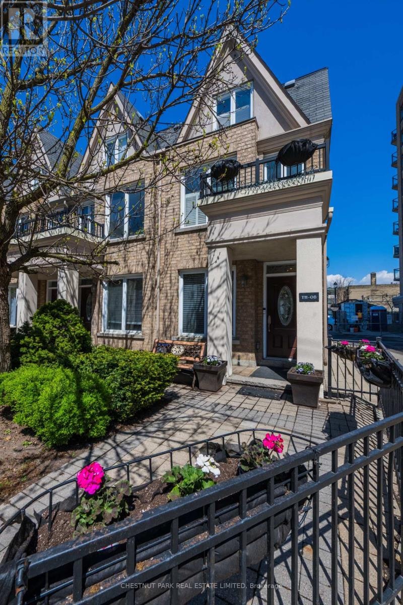 TH8-140 Bathurst Street, Toronto, ON, M5V 3N8
