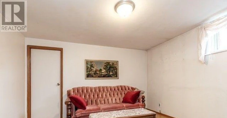 31 Kilgreggan Crescent, Toronto, ON, M1J 1S2 - 5