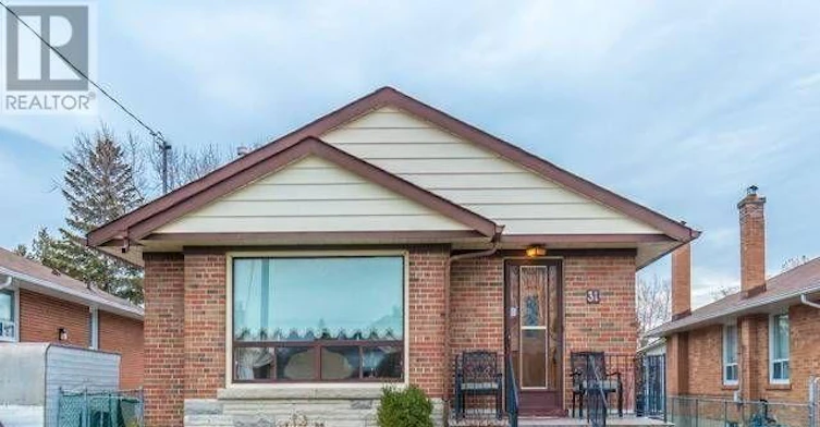 31 Kilgreggan Crescent, Toronto, ON, M1J 1S2