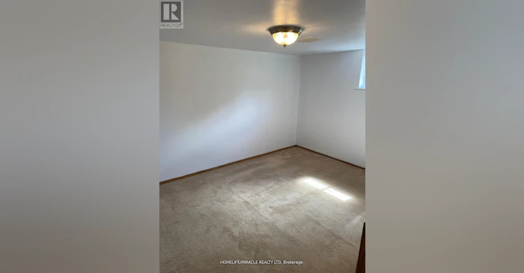 31 Kilgreggan Crescent, Toronto, ON, M1J 1S2 - 4