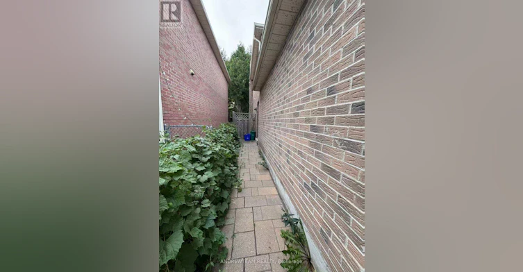 58 Nightstar Drive, Richmond Hill, ON, L4C 8H7 - 6