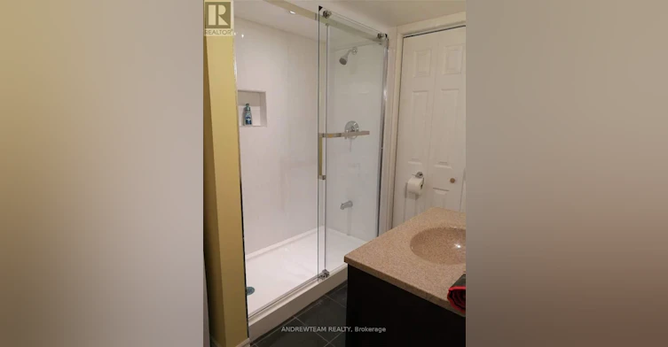 58 Nightstar Drive, Richmond Hill, ON, L4C 8H7 - 3