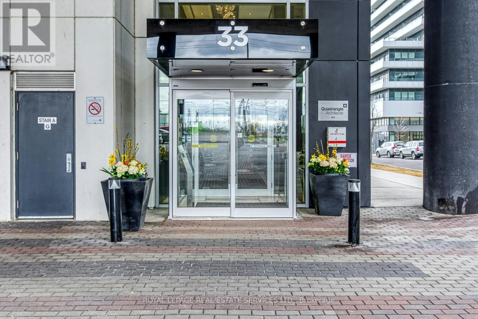 3706-33 Shore Breeze Drive, Toronto, ON, M8V 0G1 - 2