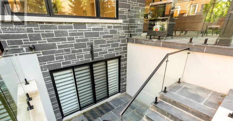 245 Bronte Road, Oakville, ON, L6L 3C6 - 40