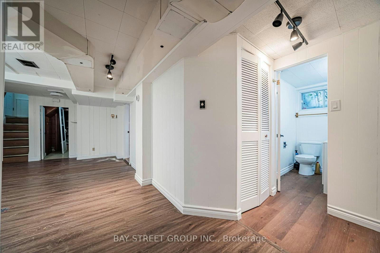 LOWER-394 Centre Street E, Richmond Hill, ON, L4C 1B7 - 5