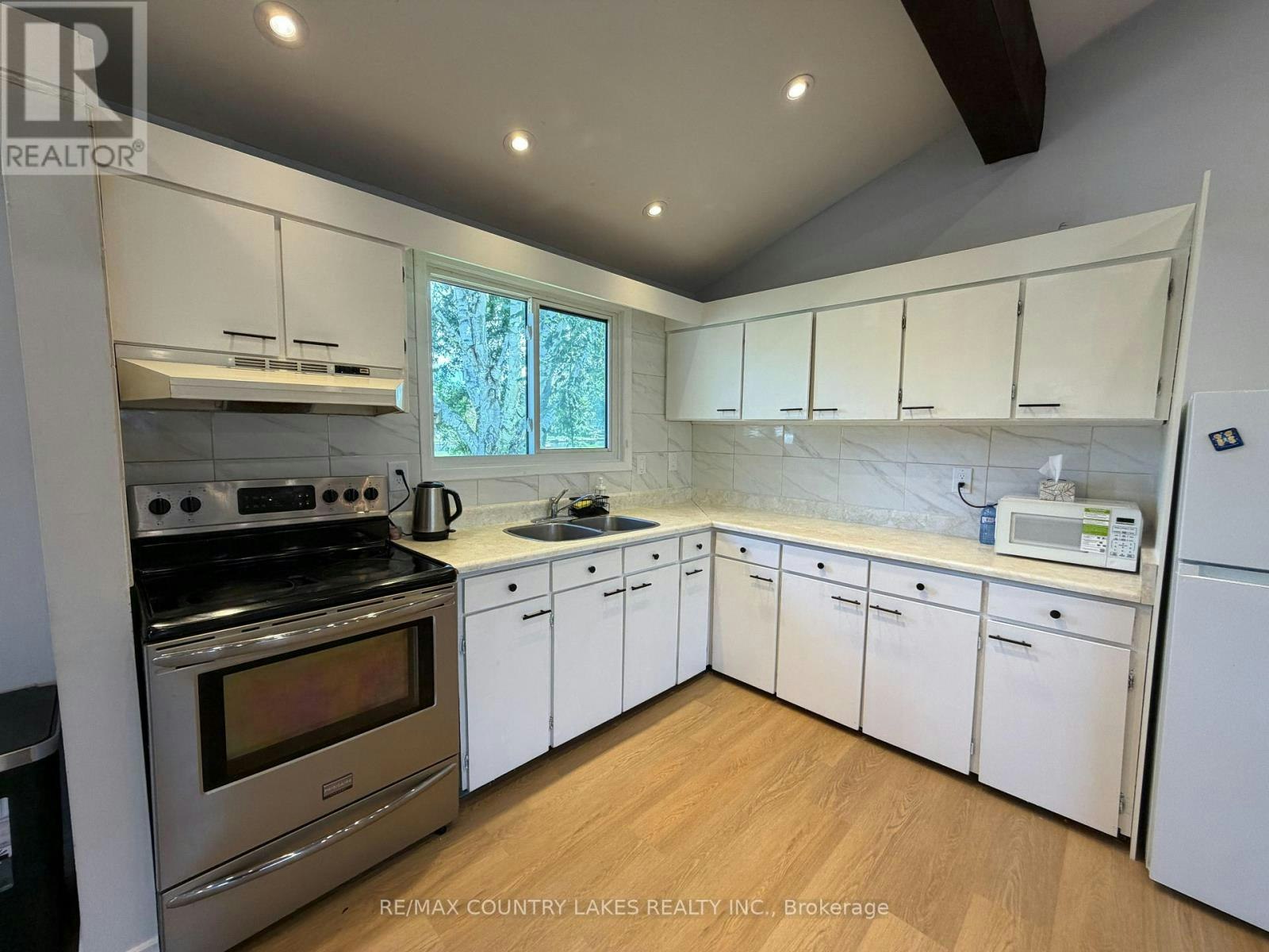 7 Willow Crescent, Ramara, ON, L0K 1B0 - 4