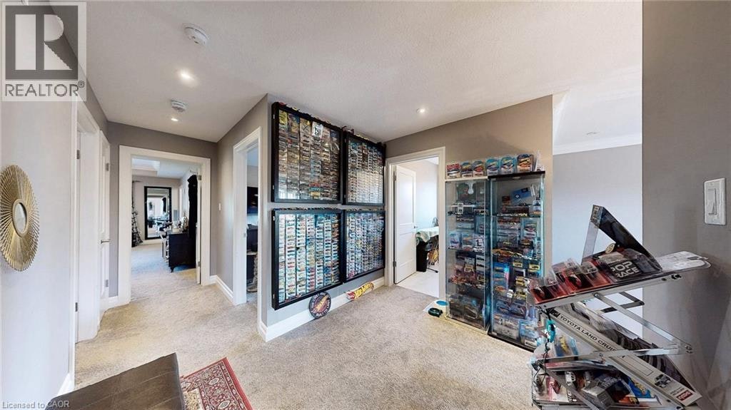 537 Millstream Drive, Waterloo, ON, N2K 0E2 - 23