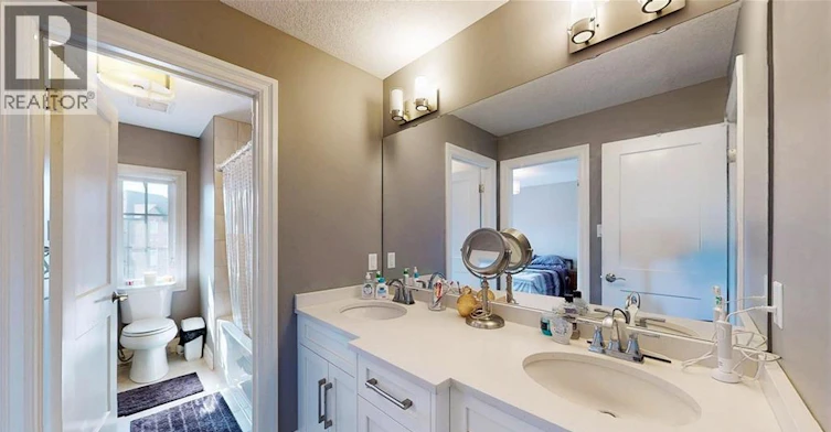 537 Millstream Drive, Waterloo, ON, N2K 0E2 - 37