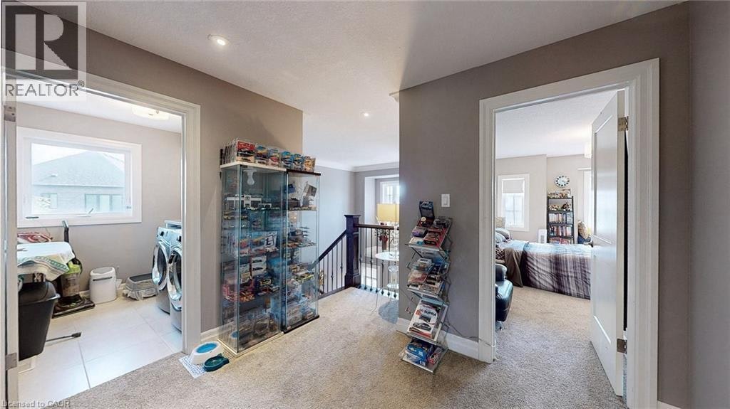 537 Millstream Drive, Waterloo, ON, N2K 0E2 - 35