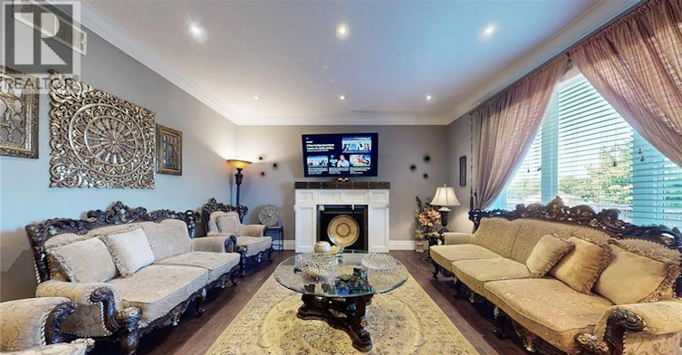 537 Millstream Drive, Waterloo, ON, N2K 0E2 - 4