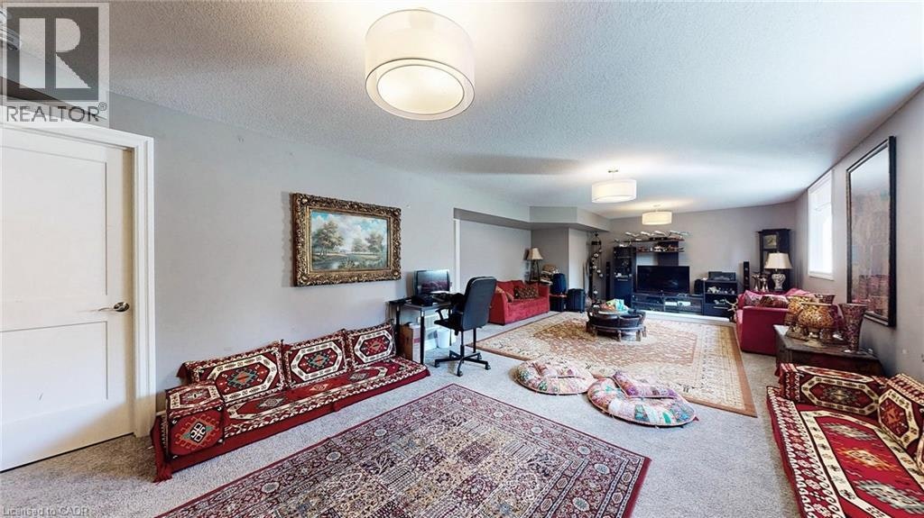 537 Millstream Drive, Waterloo, ON, N2K 0E2 - 40