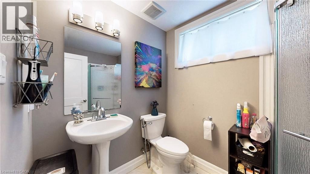 537 Millstream Drive, Waterloo, ON, N2K 0E2 - 43
