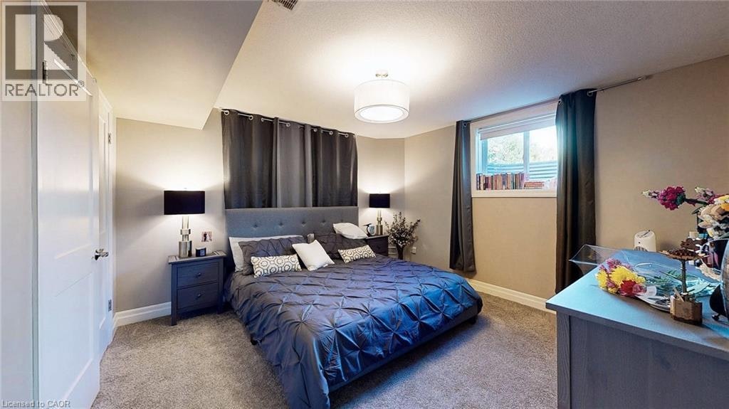 537 Millstream Drive, Waterloo, ON, N2K 0E2 - 42