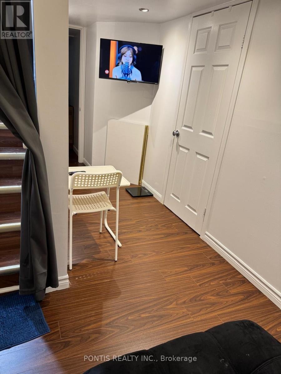 BASEMENT-588 Dolly Bird Lane, Mississauga, ON, L5W 1G7 - 4