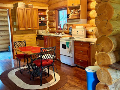 879 Lewis Road - 5