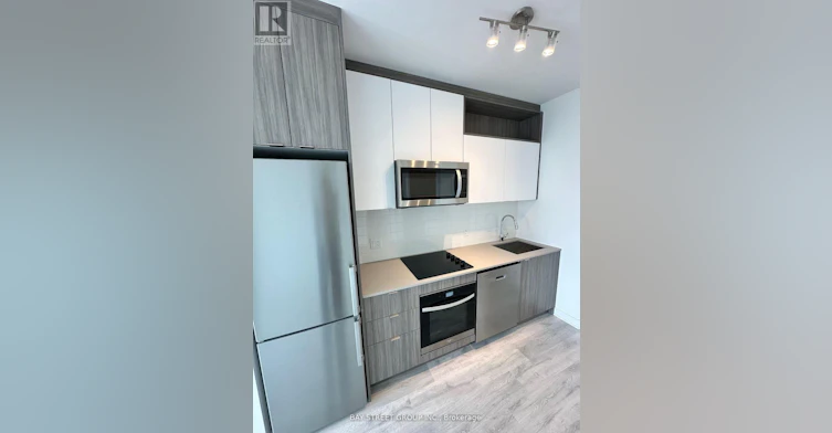 1911-70 Princess Street, Toronto, ON, M5A 0X6