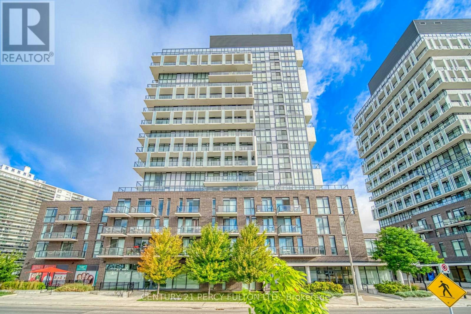 312-128 Fairview Mall Drive, Toronto, ON, M2J 0E8