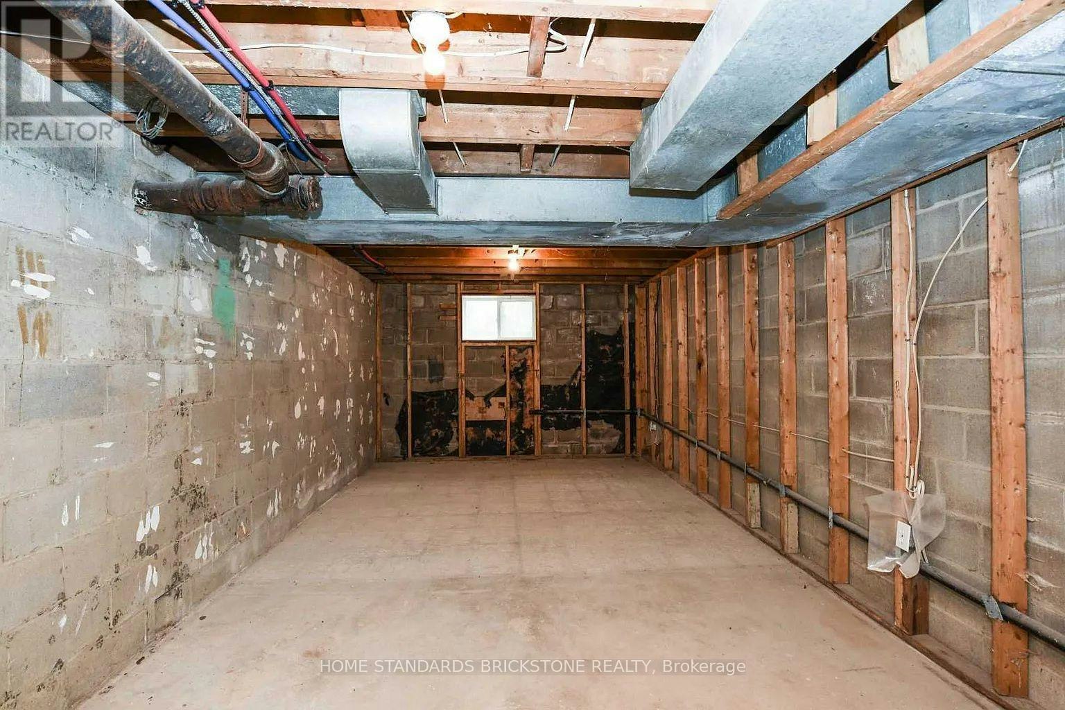 90 Centre Avenue N, Toronto, ON, M2M 2L6 - 25