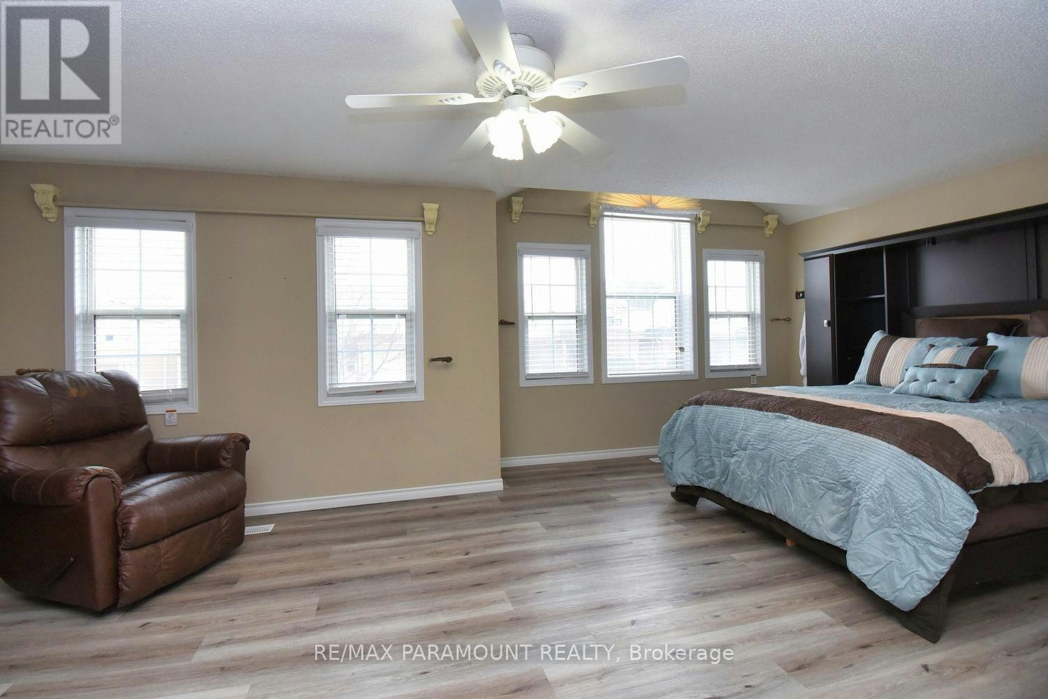 48 Newport Drive, Cambridge, ON, N3H 5P7 - 13