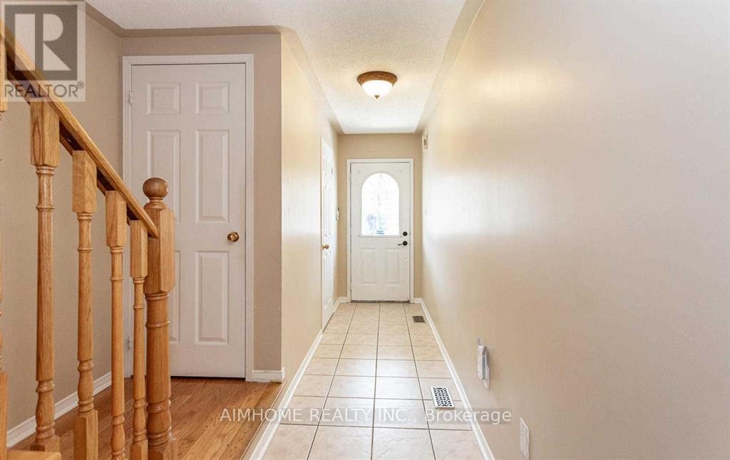 34 Raymond Bartlett Avenue, Markham, ON, L3R 5H7 - 2