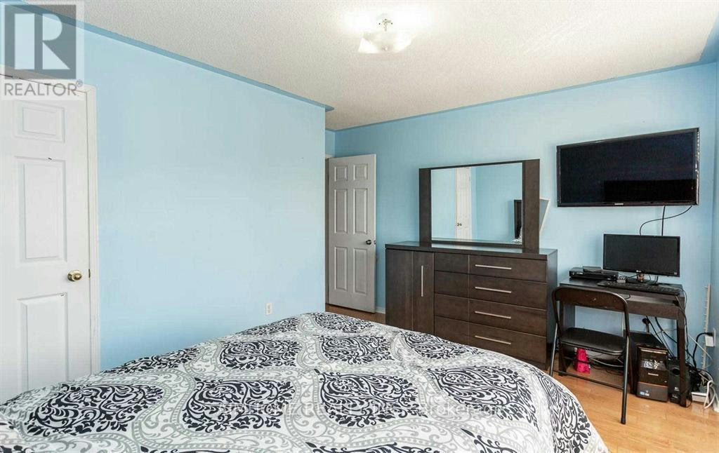 34 Raymond Bartlett Avenue, Markham, ON, L3R 5H7 - 22