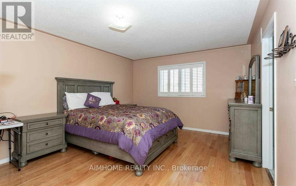 34 Raymond Bartlett Avenue, Markham, ON, L3R 5H7 - 16