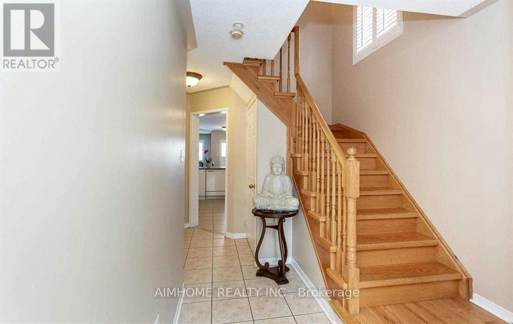 34 Raymond Bartlett Avenue, Markham, ON, L3R 5H7 - 3