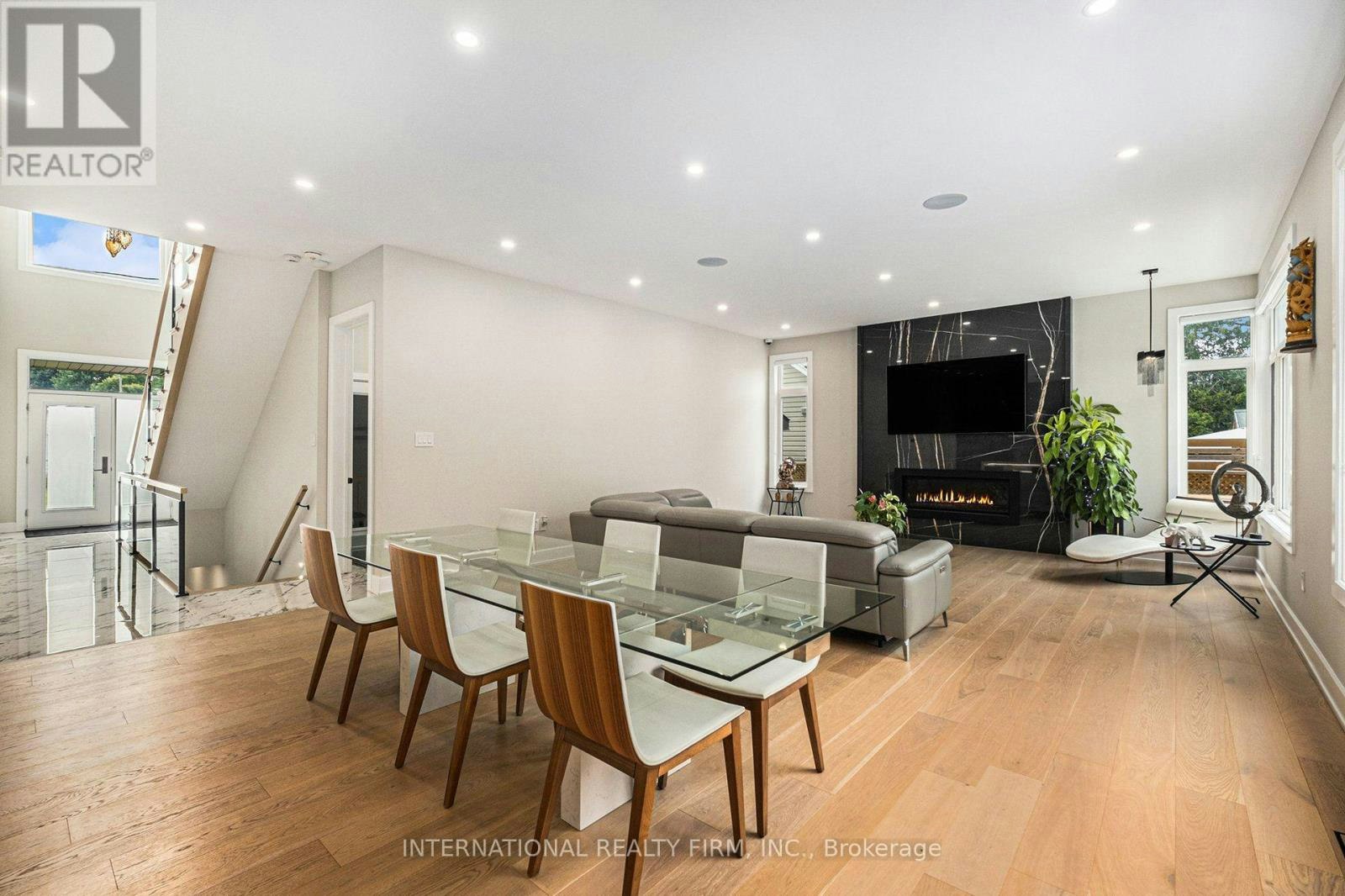 79 Boyce Avenue, Ottawa, ON, K2B 6J1 - 11