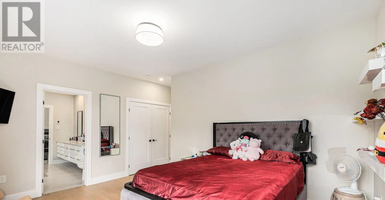 79 Boyce Avenue, Ottawa, ON, K2B 6J1 - 32