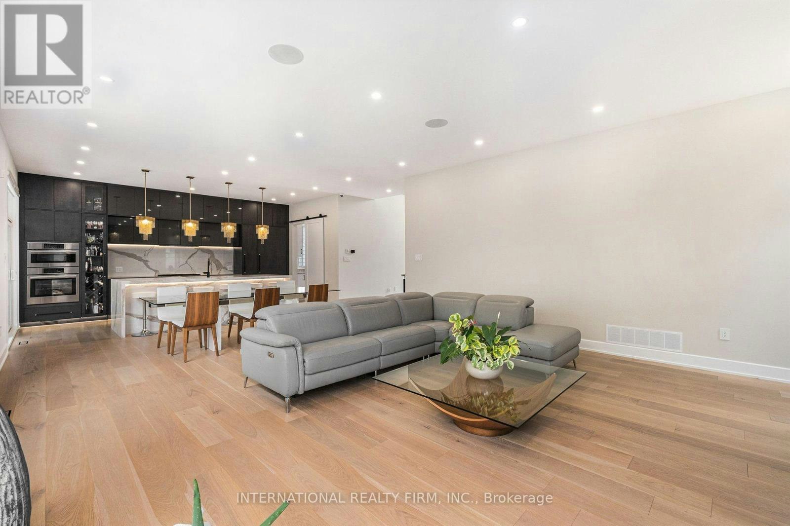79 Boyce Avenue, Ottawa, ON, K2B 6J1 - 10