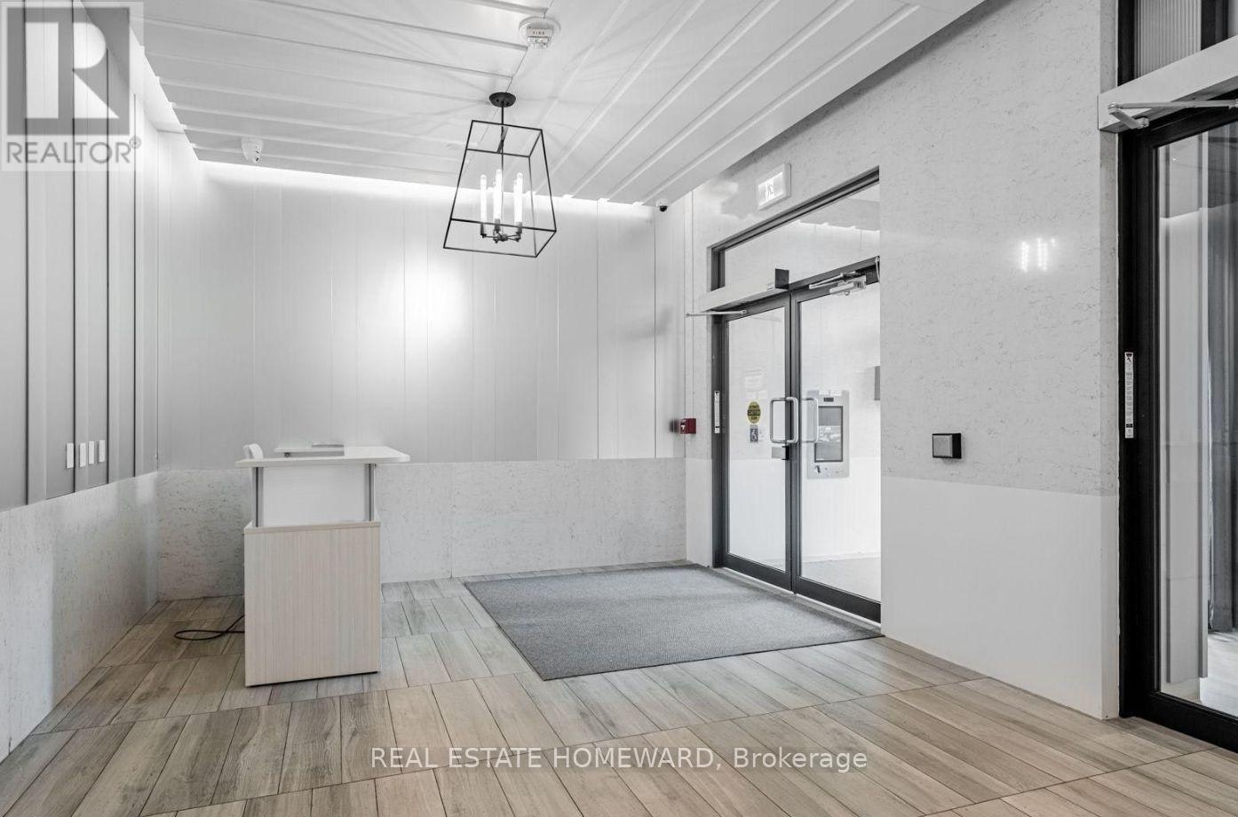 210-1630 Queen Street, Toronto, ON, M4L 0B3 - 2