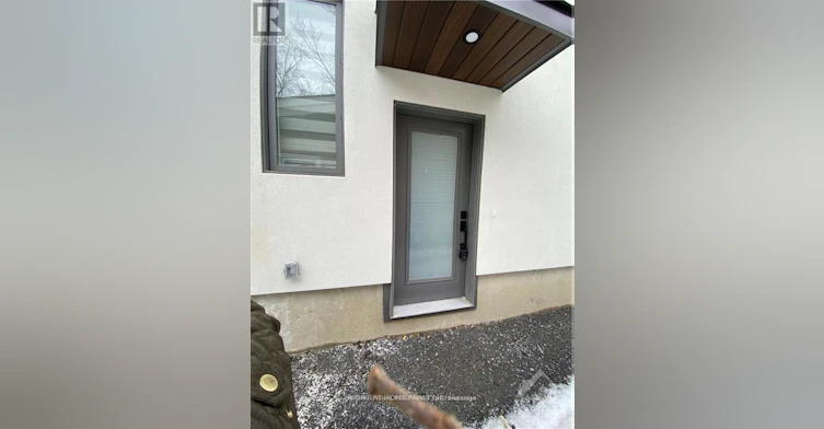 B-79 Boyce Avenue, Ottawa, ON, K2B 6J1
