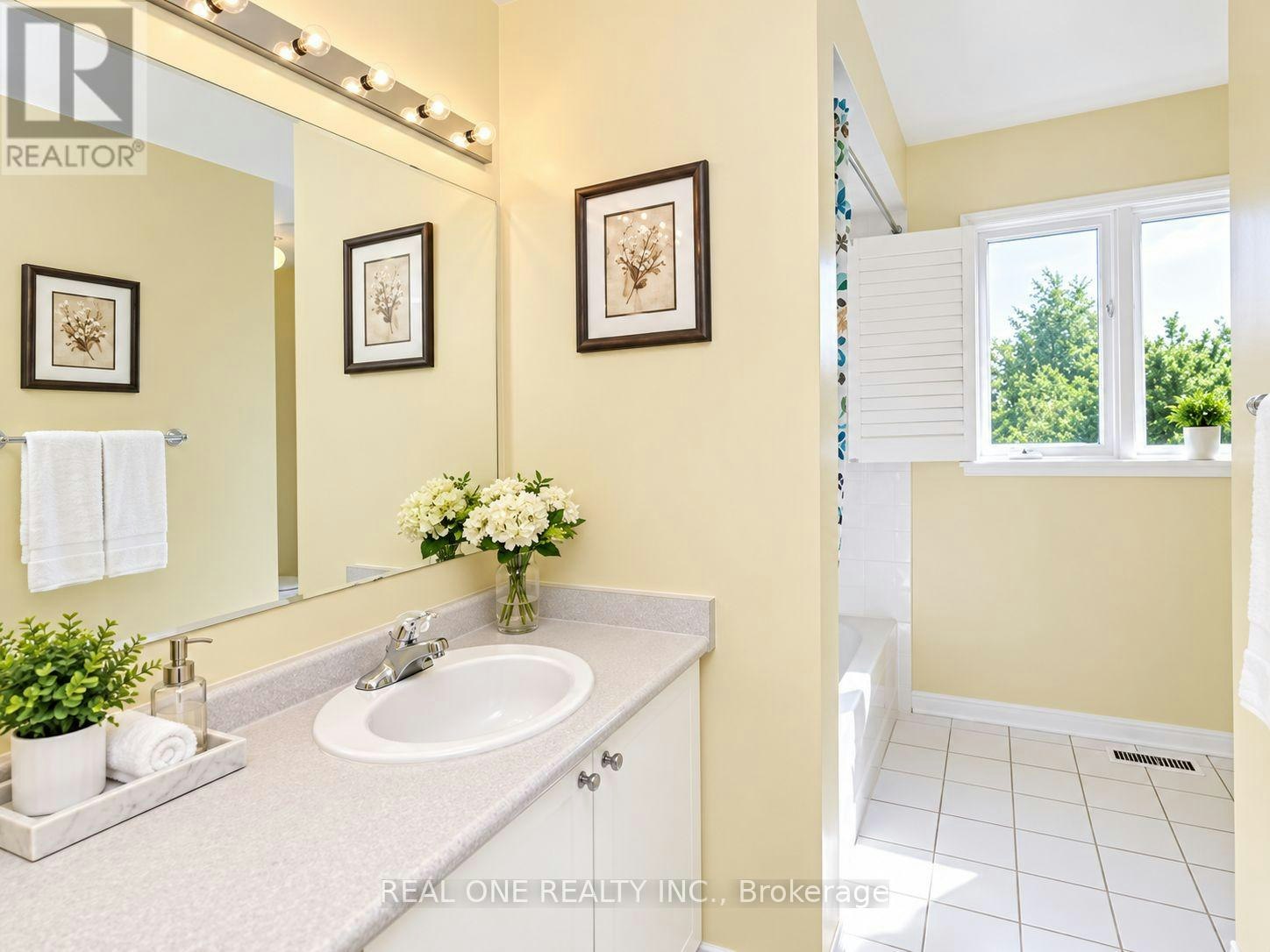 5289 Bushelgrove Circle, Mississauga, ON, L5M 6C6 - 12