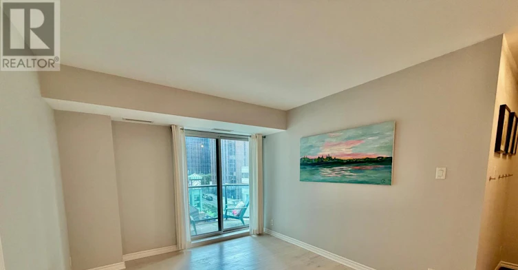 505-445 Laurier Avenue W, Ottawa, ON, K1R 0A2 - 17