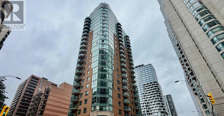 505-445 Laurier Avenue W, Ottawa, ON, K1R 0A2