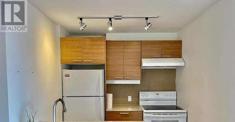 331-354 Gladstone Avenue, Ottawa, ON, K2P 0R4 - 5
