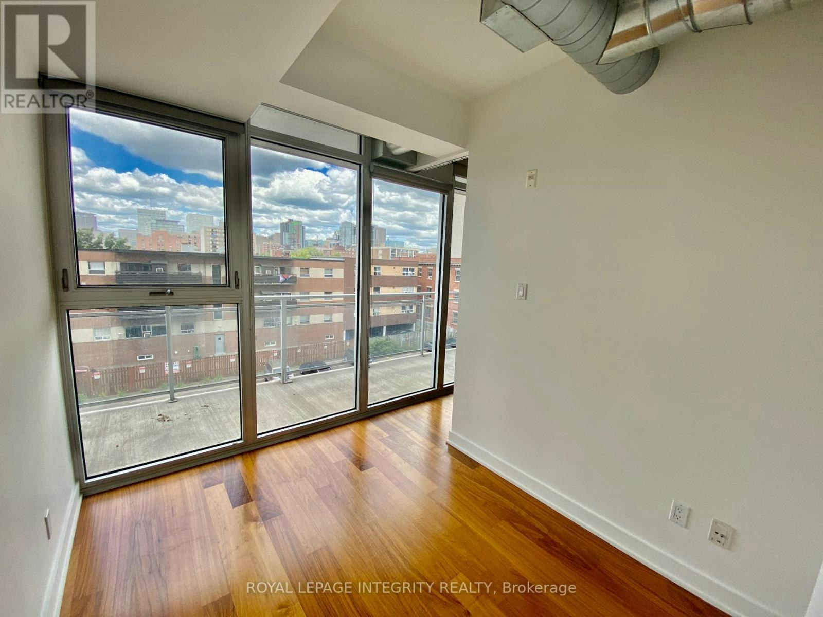 331-354 Gladstone Avenue, Ottawa, ON, K2P 0R4 - 10