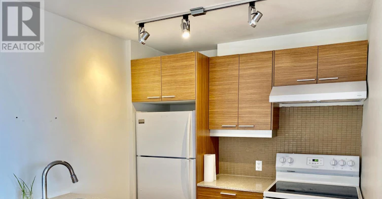 331-354 Gladstone Avenue, Ottawa, ON, K2P 0R4 - 6