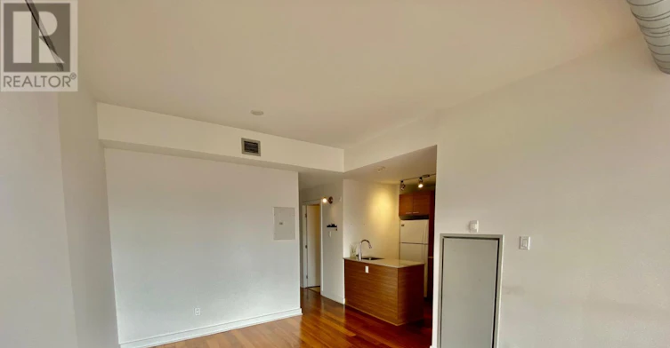 331-354 Gladstone Avenue, Ottawa, ON, K2P 0R4 - 3